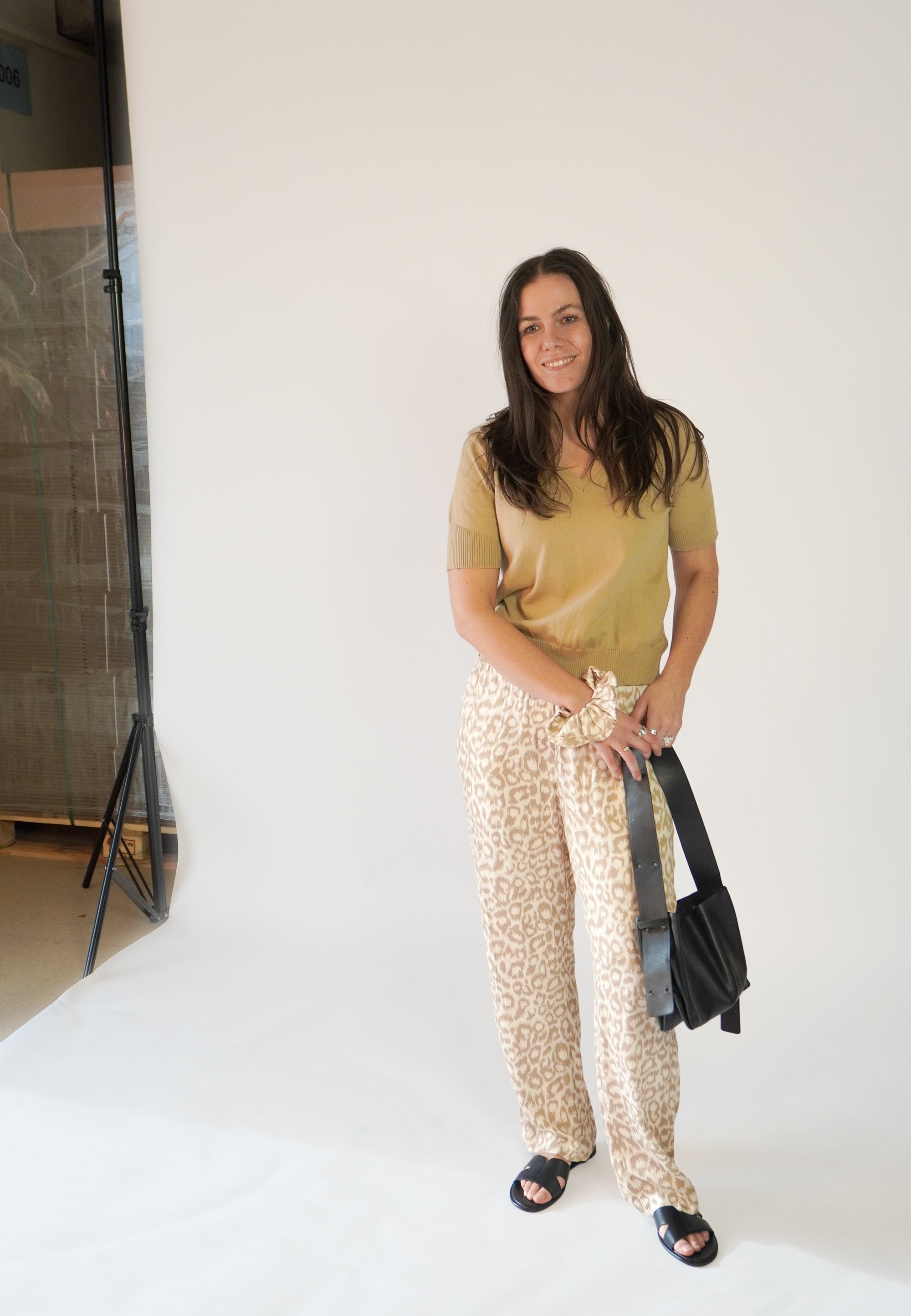 NGSeven BROOK Relaxed trousers Relaxed 13028 Birch cafe latte leopard