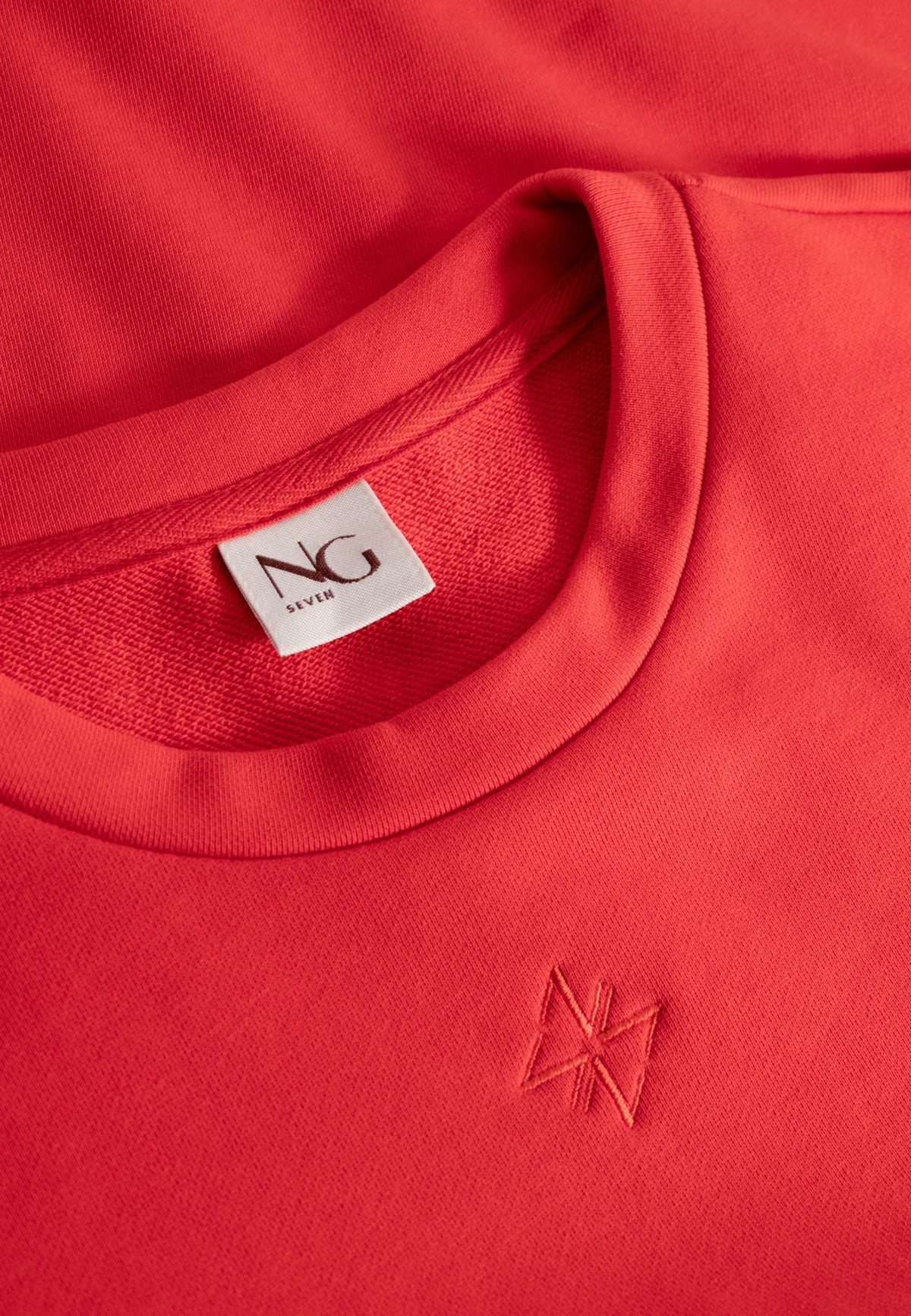 NGSeven NGS.MOUNTAIN Tee T-Shirts 61101 Scarlet