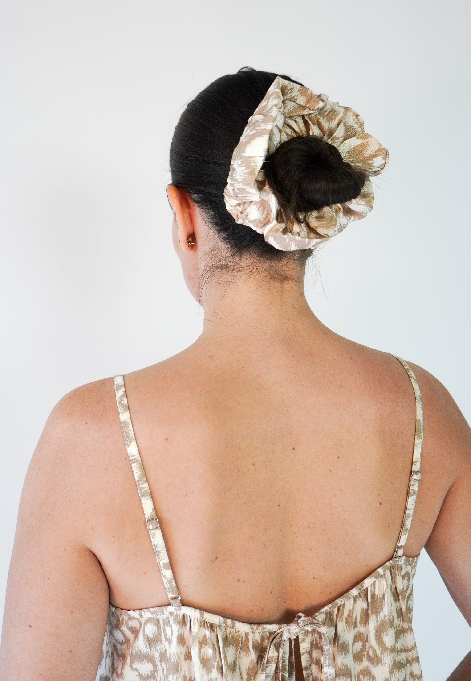 NGSeven PAPILLON Scrunchie 13028 Birch cafe latte leopard