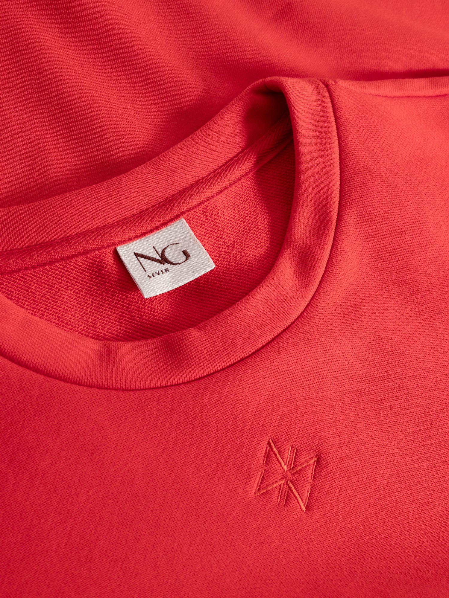 NGSeven NGS.MOUNTAIN Tee Relaxed 61101 Scarlet